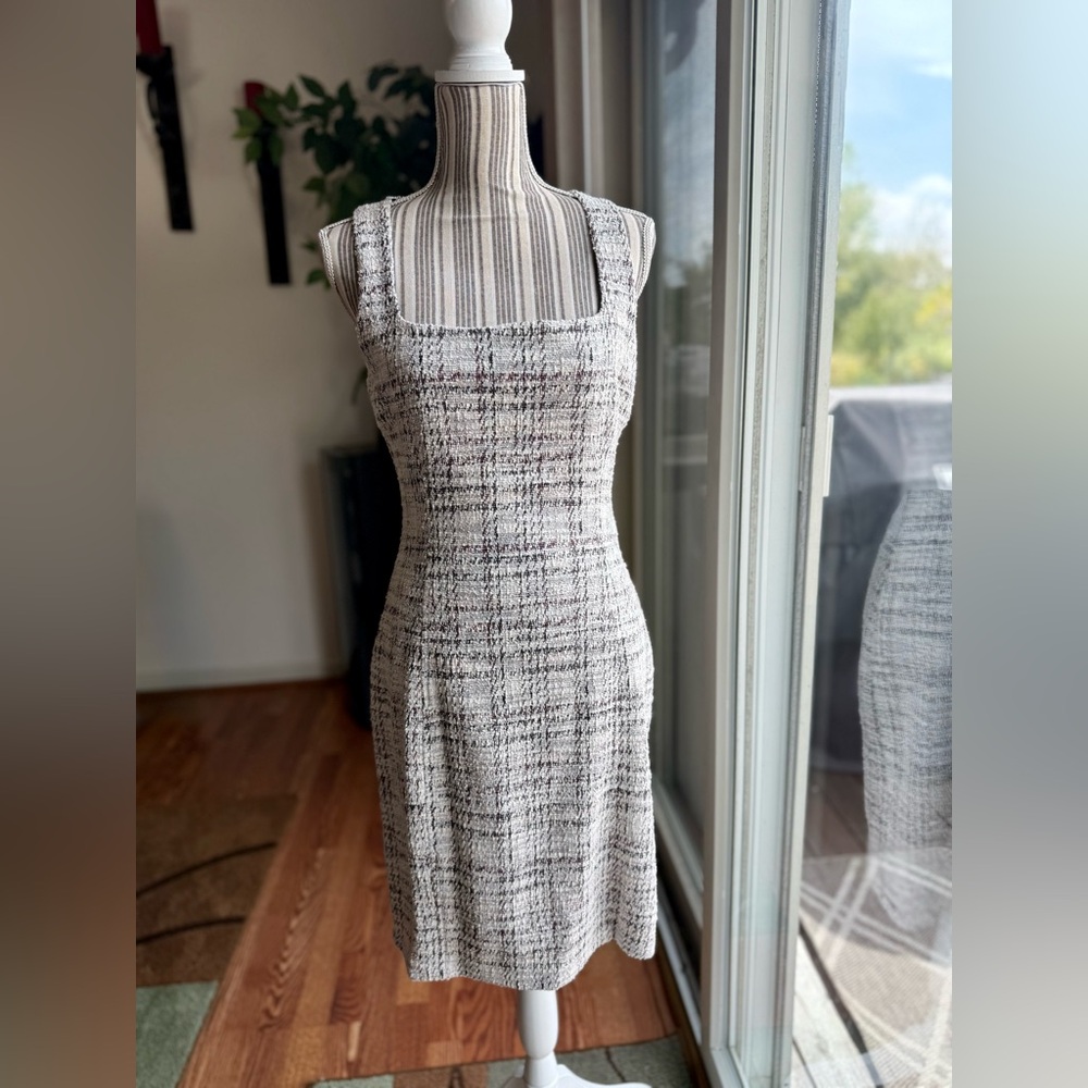 Elegant Square Neck Midi Dress